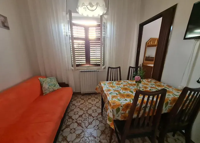 Midsomer Apartman Porec