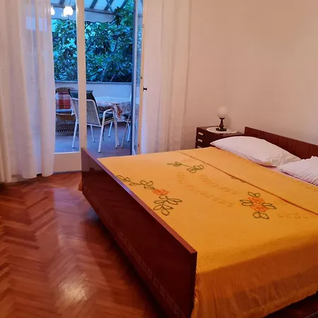 Daire Midsomer Poreč